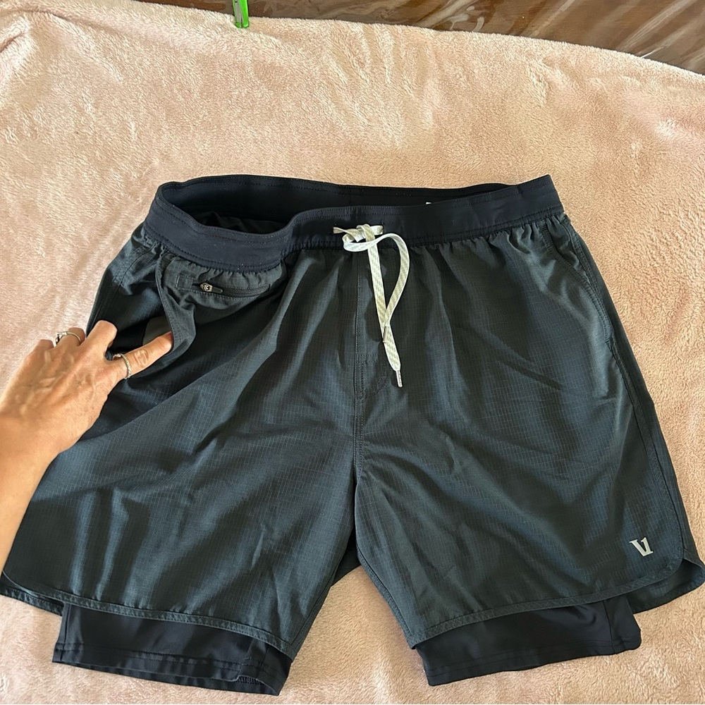 Vuori Stockton Men's Shorts - Picture 2 of 6